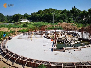 漢威木構蘇北特色膠合木結構項目基礎進入預埋階段，即将迎來上部施工