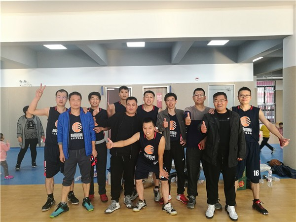 喜報！喜報！梁緣建科籃球隊“2018年蘇州市青劍湖籃球聯賽”首戰告捷